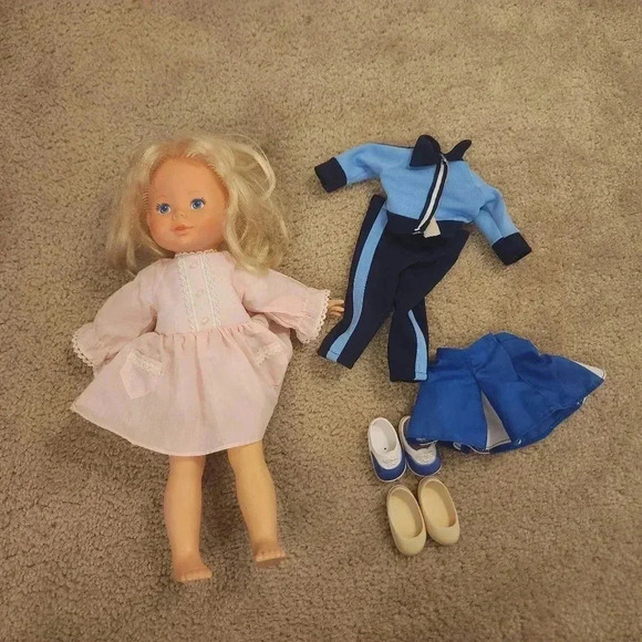 Vintage 1983 Fisher Price Baby Doll Blonde Blue Eyes With Clothes Shoes - Picture 1 of 6